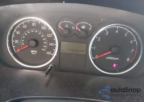 2007 Hyundai Tiburon Gs from USA, damaged, VIN KMHHM66D57U246089